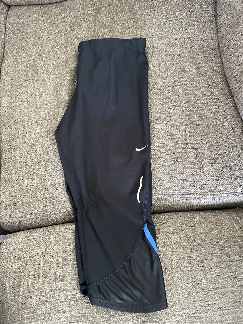Nike Black Capri Leggings with Blue Trim and White Swoosh Back Zip Pocket Capri